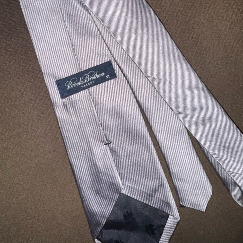 Brooks Brothers Silver Grey Tie